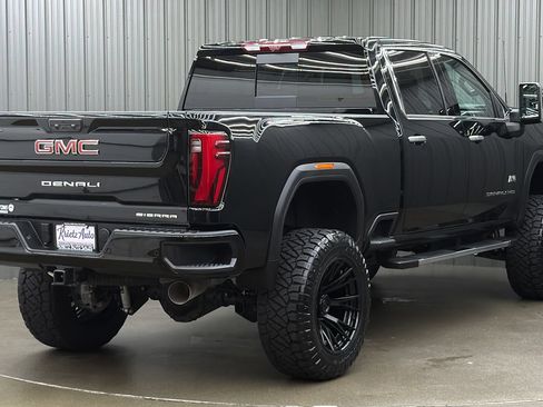 Used 2026 GMC Sierra 2500 Denali w/ Denali Reserve Package AWD/4WD image 5