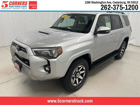 Used 2024 Toyota 4Runner TRD Off-Road Premium image 1