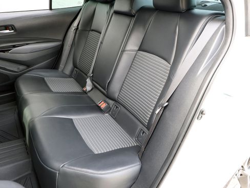 Used 2020 Toyota Corolla XSE image 22