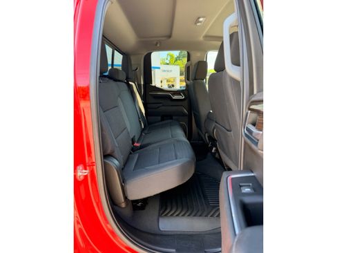 Used 2023 Chevrolet Silverado 1500 LT w/ Convenience Package II image 19