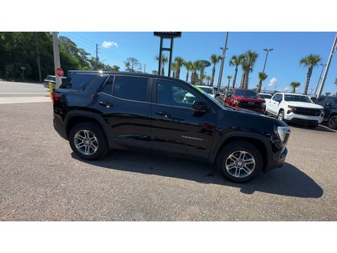 Used 2026 GMC Terrain Elevation FWD image 9
