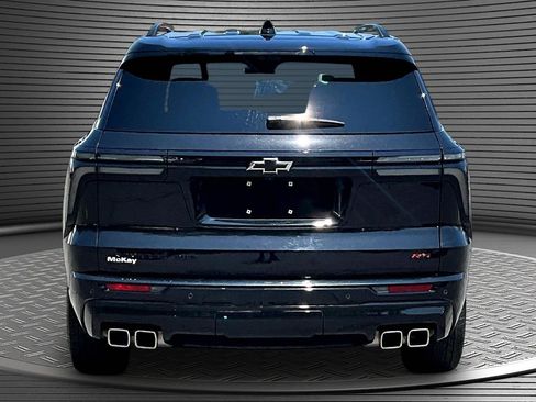 Used 2024 Chevrolet Traverse RS AWD/4WD image 5