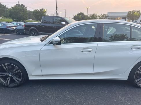 Used 2021 BMW 330i xDrive Sedan w/ Convenience Package AWD/4WD image 14
