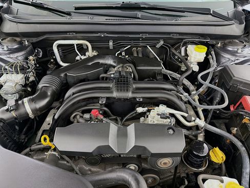 Used 2019 Subaru Outback 2.5i Limited image 32