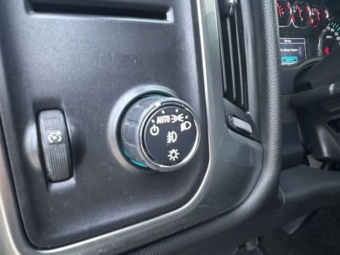 Used 2017 Chevrolet Silverado 1500 LT w/ Texas Edition image 6