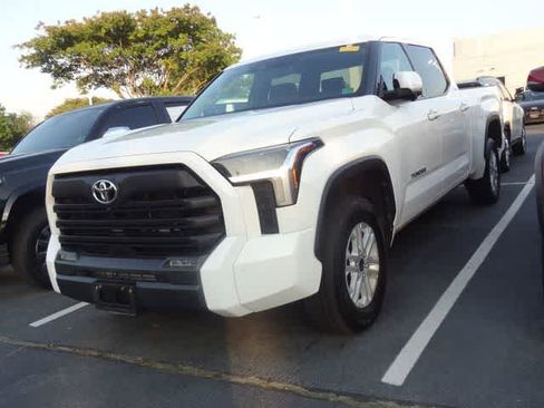 Used 2023 Toyota Tundra SR5 w/ SR5 Premium Package AWD/4WD image 1
