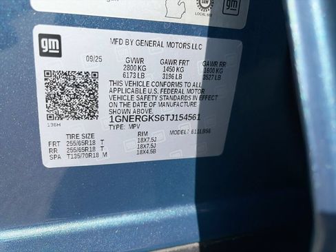 Used 2026 Chevrolet Traverse LT FWD image 39