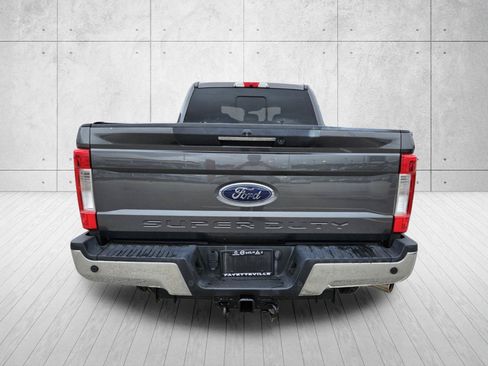 Used 2019 Ford F250 Lariat w/ Lariat Ultimate Package AWD/4WD image 6