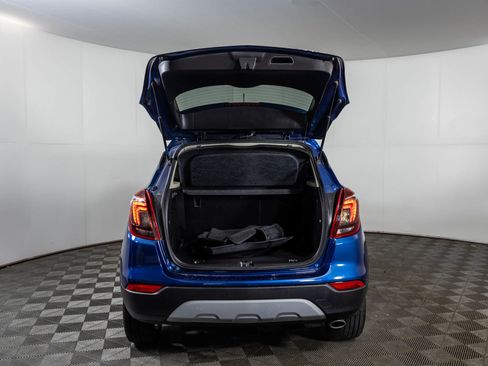 Used 2020 Buick Encore Preferred FWD image 38