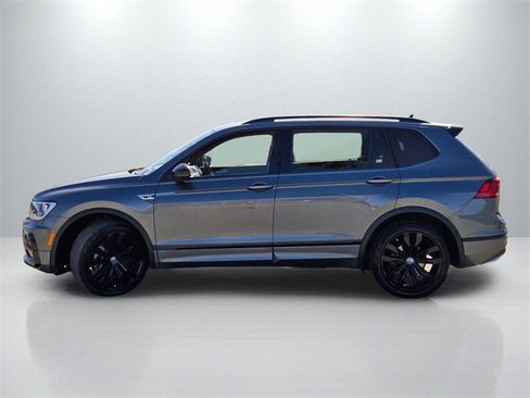 Used 2021 Volkswagen Tiguan SE R-Line image 7