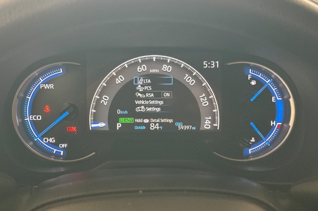 Certified 2025 Toyota RAV4 LE AWD/4WD image 29