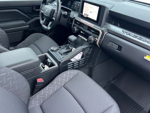 New 2026 Toyota Tacoma SR5 image 12