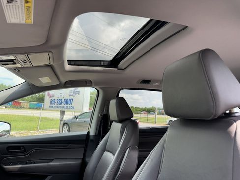 Used 2018 Honda Odyssey EX-L image 13