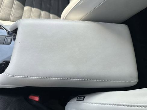 Used 2025 Mitsubishi Outlander SE AWD/4WD image 25