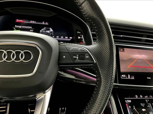 Used 2020 Audi SQ8 Prestige w/ Prestige Package AWD/4WD image 21