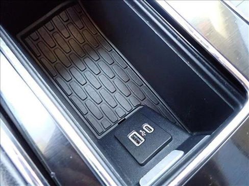 Used 2023 Lincoln Aviator Reserve image 22