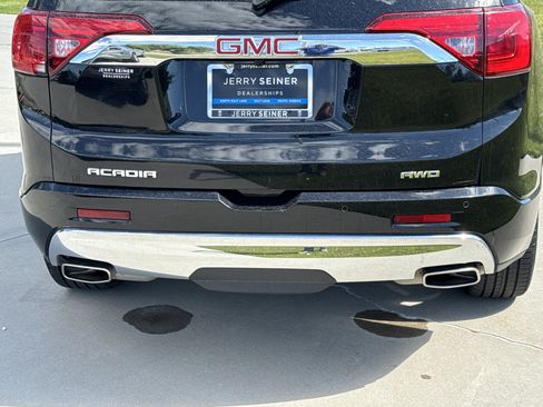 Used 2019 GMC Acadia Denali w/ Technology Package AWD/4WD image 13