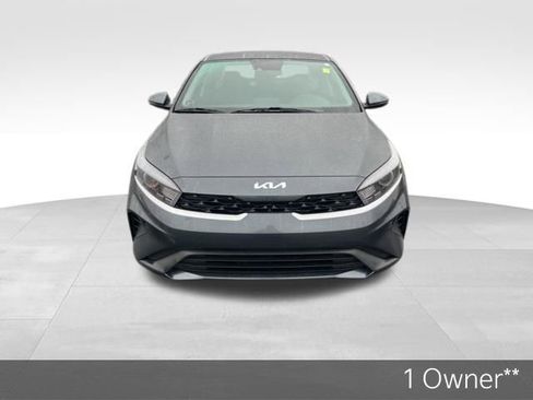 Certified 2024 Kia Forte LXS w/ LXS Technology Package image 3