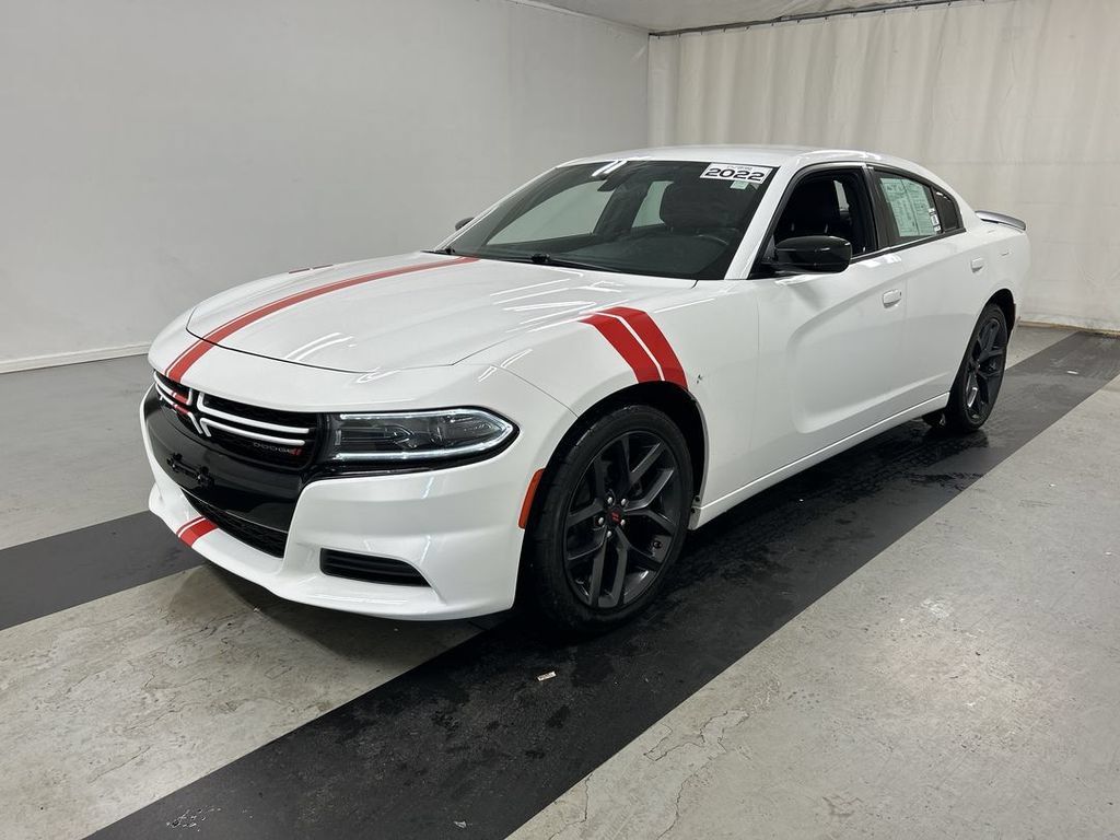 Used 2022 Dodge Charger SXT w/ Blacktop Package RWD image 5