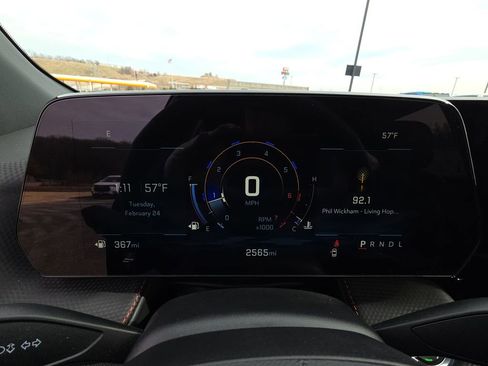 New 2026 Chevrolet Equinox RS w/ Convenience Package III FWD image 16