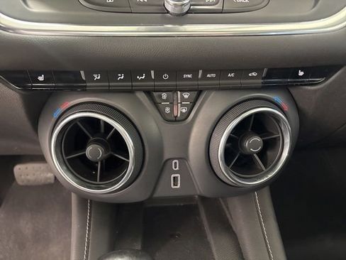 Used 2023 Chevrolet Blazer LT w/ Sound & Technology Package image 30
