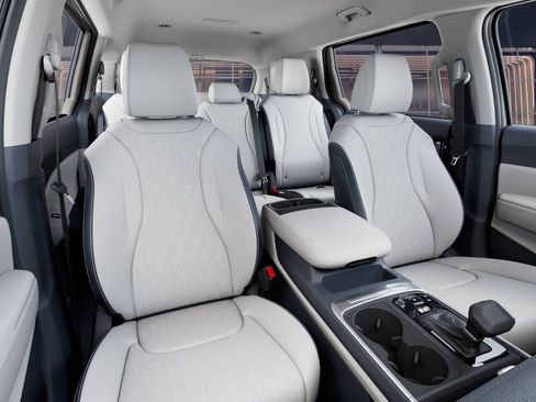 New 2026 Kia Carnival EX FWD image 15