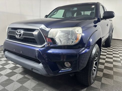Used 2012 Toyota Tacoma 4x4 Access Cab V6 w/ SR5 Pkg image 1