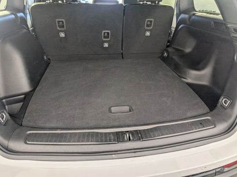 Used 2023 Jeep Grand Cherokee Altitude image 29