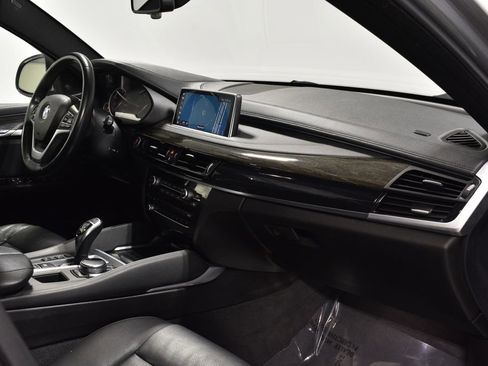 Used 2019 BMW X6 xDrive35i w/ Executive Package image 32