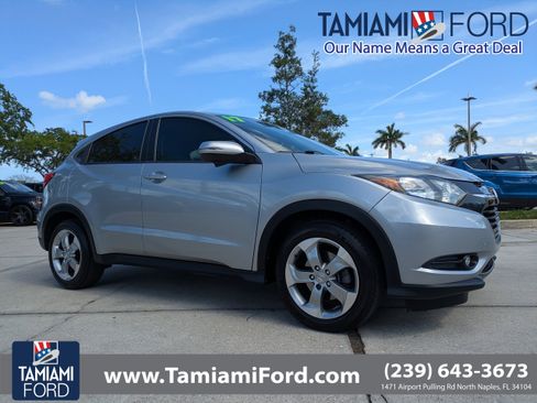 Used 2017 Honda HR-V EX image 1