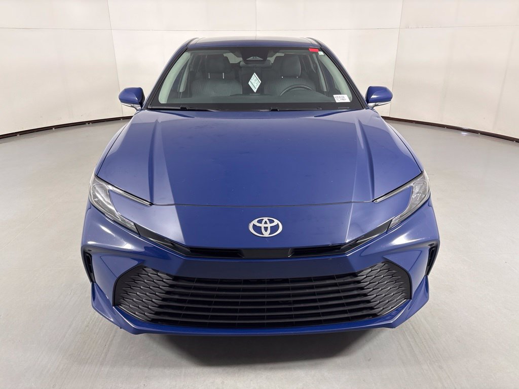 Used 2026 Toyota Camry LE FWD image 3
