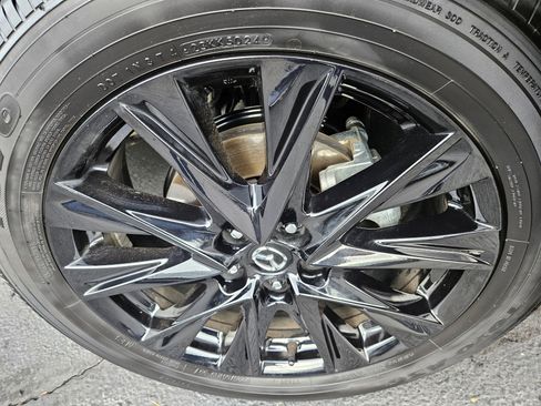 Certified 2025 MAZDA CX-5 Carbon Edition image 4