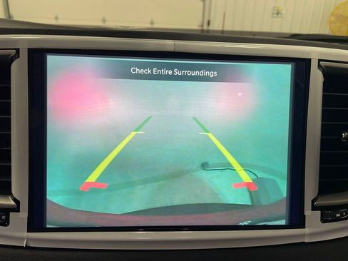 Used 2026 Chrysler Voyager LX image 32