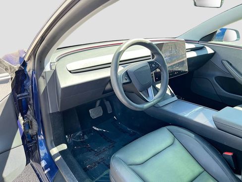 Used 2025 Tesla Model 3 Long Range RWD image 9