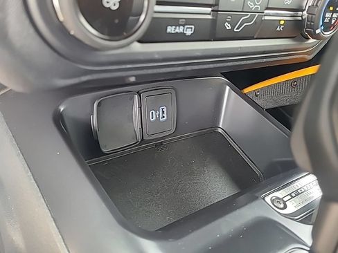 Used 2024 Ford Bronco Badlands AWD/4WD image 20