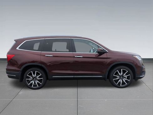 Certified 2019 Honda Pilot Touring image 7