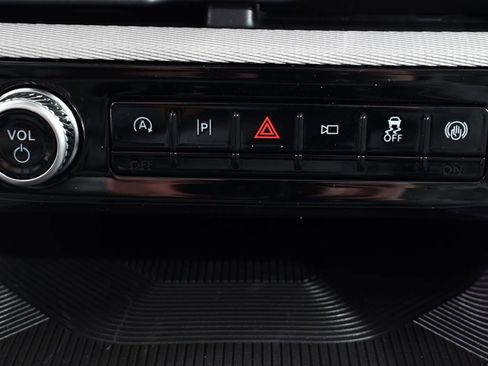 New 2026 Ford Explorer Active w/ Active Comfort Package image 30