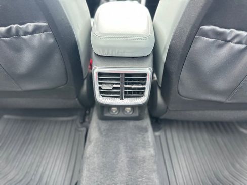 Used 2022 Kia K5 EX image 17