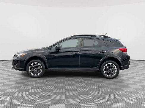 Used 2023 Subaru Crosstrek 2.0i image 5