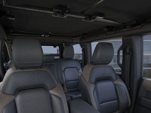 New 2025 Ford Bronco Big Bend w/ Black Diamond Package image 12