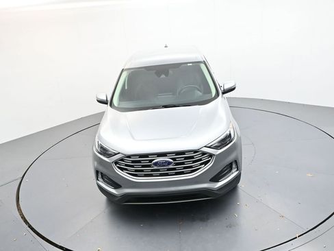 Used 2024 Ford Edge Titanium image 17