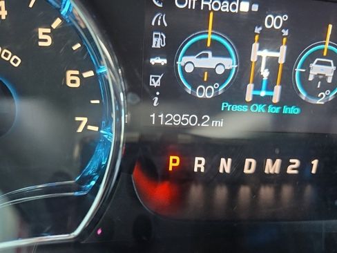 Used 2013 Ford F150 XLT w/ Luxury Equipment Group image 22