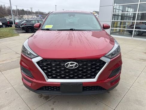 Used 2021 Hyundai Tucson SE image 2