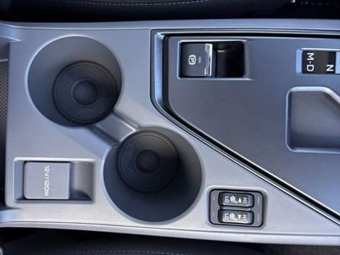 New 2026 Subaru Crosstrek 2.0i Premium AWD/4WD image 23