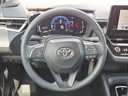 Used 2026 Toyota Corolla LE FWD image 20