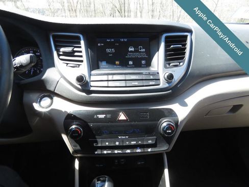 Used 2018 Hyundai Tucson Value AWD/4WD image 26