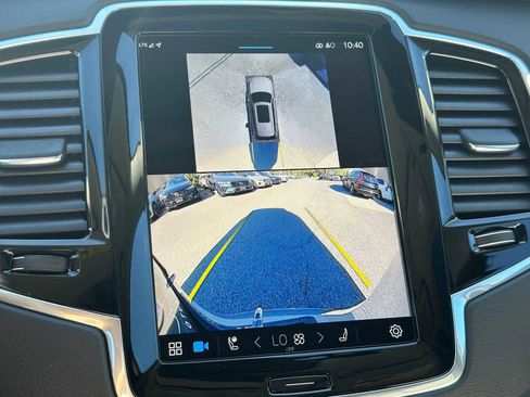 Certified 2025 Volvo XC90 B6 Ultra w/ Protection Package Premier image 27