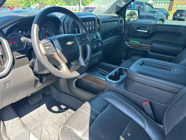 Used 2019 Chevrolet Silverado 1500 High Country w/ Technology Package AWD/4WD image 16