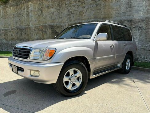 Used 2000 Toyota Land Cruiser AWD/4WD image 14