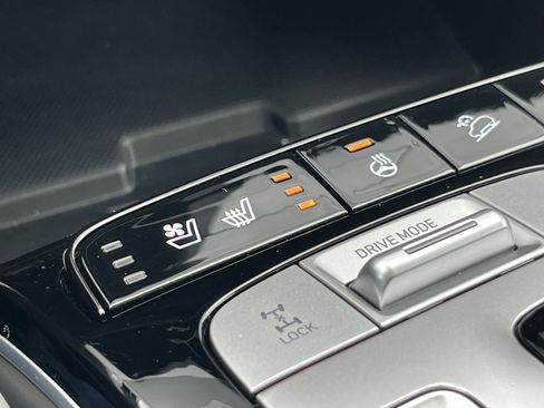 Used 2024 Hyundai Tucson Limited image 34